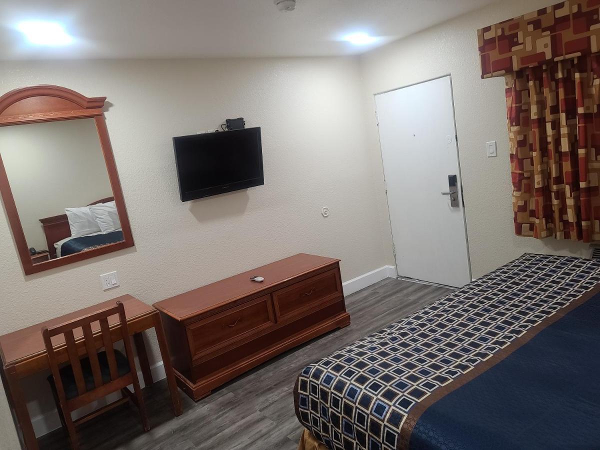 Majestic Inn & Suites Klamath Falls Ngoại thất bức ảnh