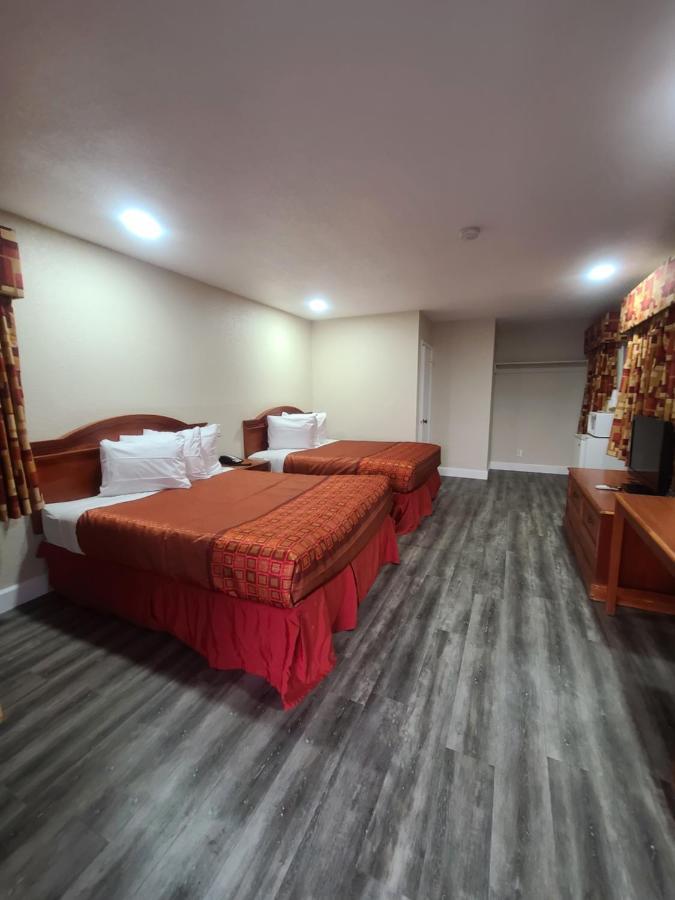 Majestic Inn & Suites Klamath Falls Ngoại thất bức ảnh